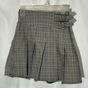 Cozy Fox Pleated Skirt Plaid Shorts Under Side Straps & Buckles Womens Small